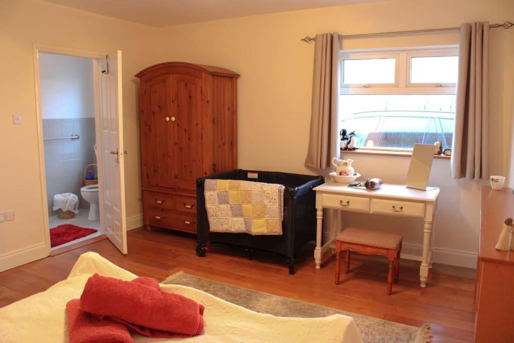 The Marshes - Large Home, Short Drive To Ferienhaus Kells (Kerry)
